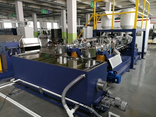extrusor industrial del filamento del hilado 125kgh de los PP del monofilamento de la máquina rizada de la protuberancia